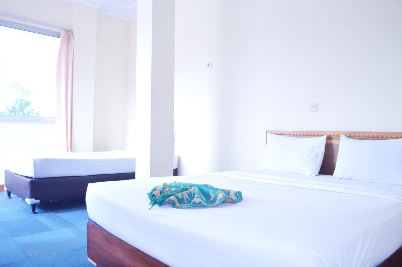 בוקיטינגי Hotel Yuriko מראה חיצוני תמונה